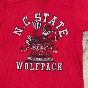 Retro Nc State Wolfpack 1983 Basketball College Shirt Retro Tee Vtg Ncaa